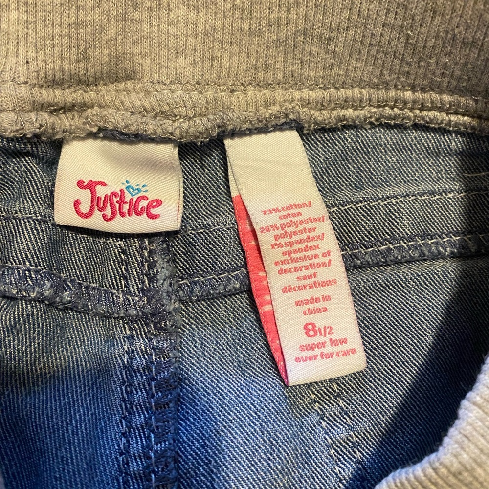 Justice Denim Capri Pants With Fabric Stretch Waist (tagged 8 1/2) - Picture 6 of 6